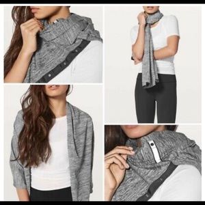 Lululemon scarf